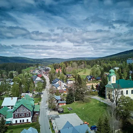 Alice Iii- By Interhome Lägenhet Harrachov